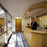 فندق Adler