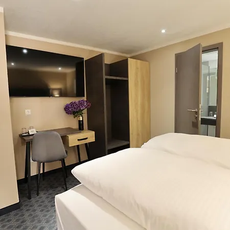 Adler Hotel 3*