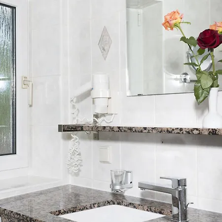 Adler فندق فايبلينغن