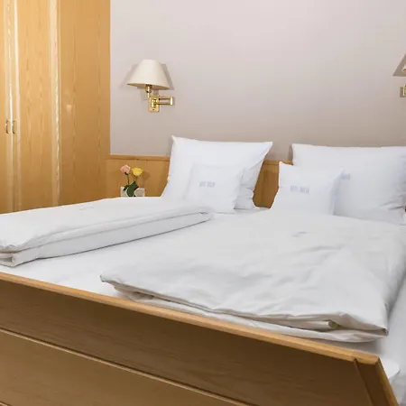Hotel Adler